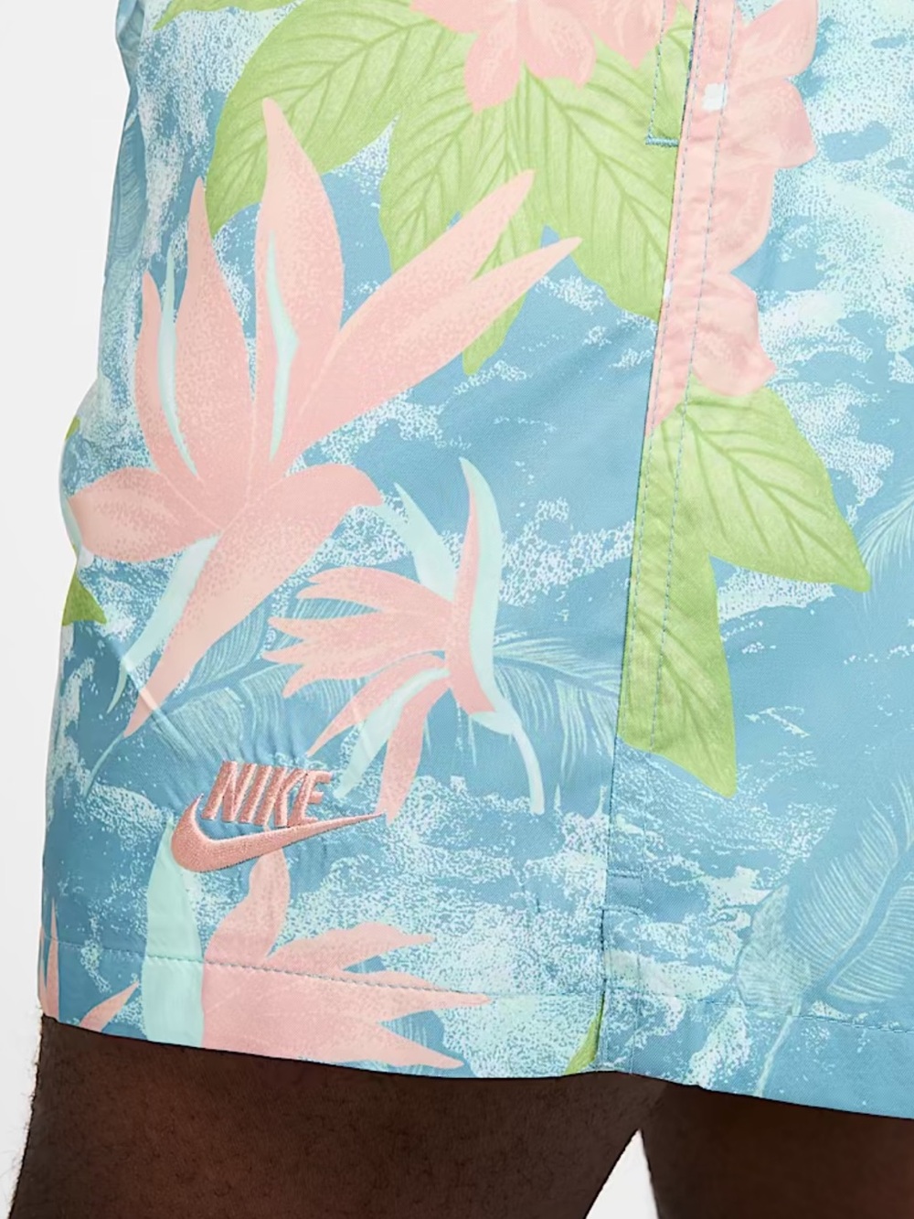 Nike club flow shorts
Brand new - Picture 11 of 14